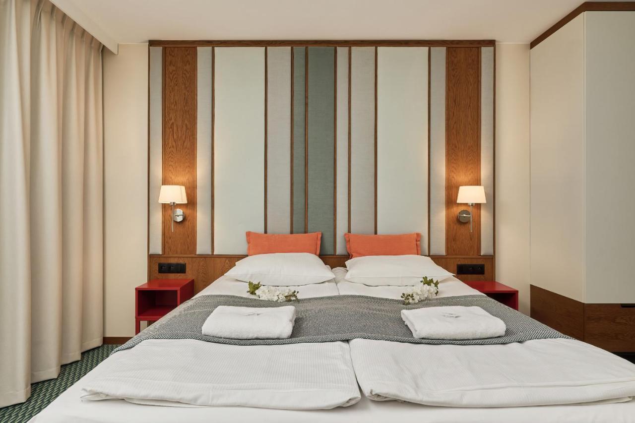 Gwarna Aparthotel City Center Wroclaw By Noclegi Renters Kültér fotó